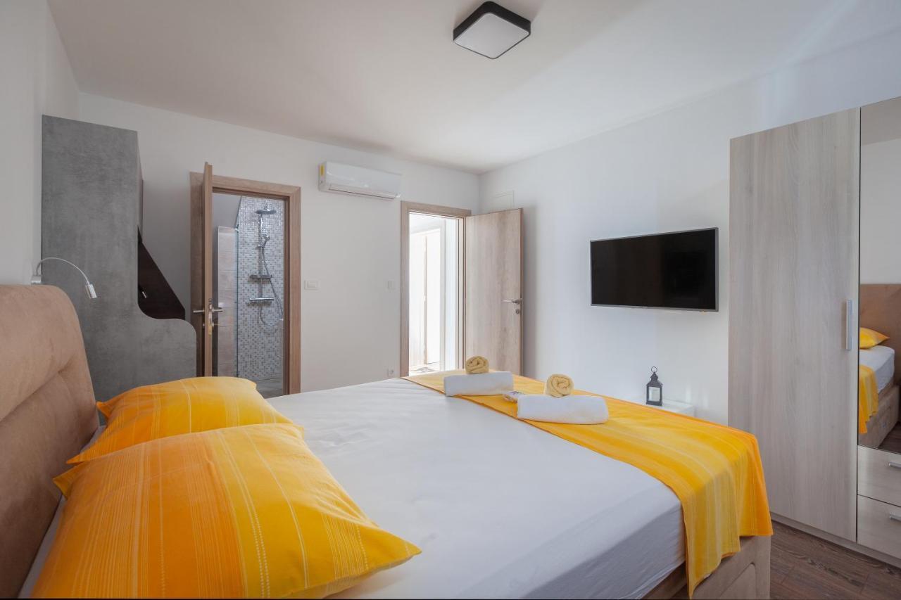 Apartments Galic Подгора Екстер'єр фото